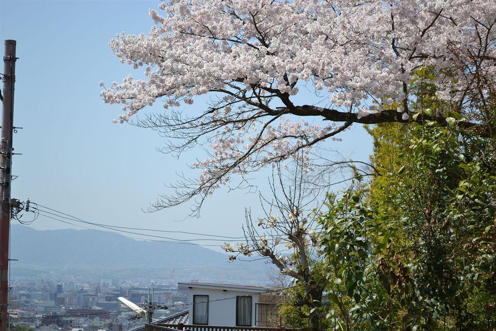 Guest House Hennka Kyoto Bagian luar foto